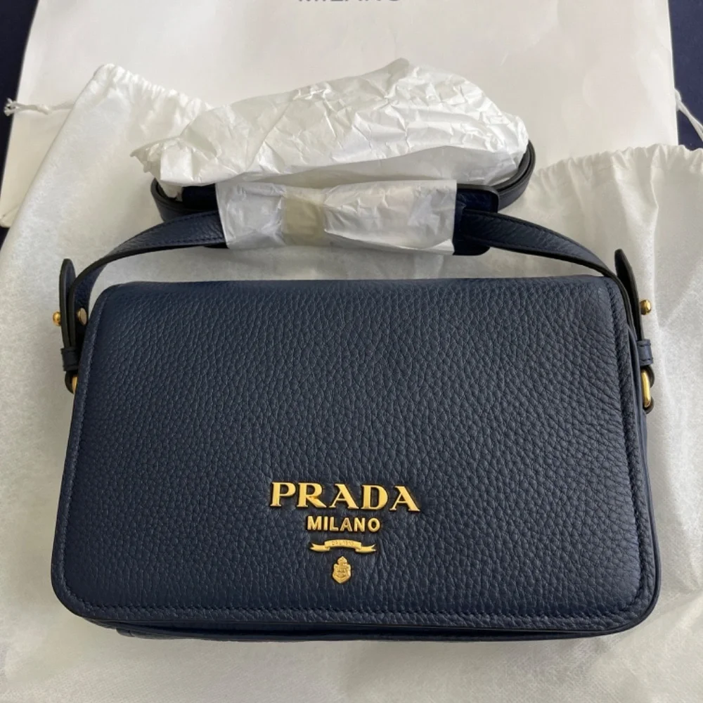 Prada Pattina - Picture 3 of 5